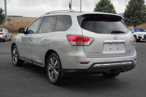 2016 Nissan Pathfinder Platinum
