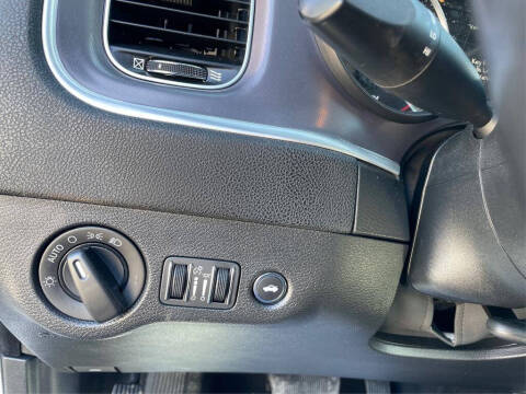 2019 Dodge Charger SXT