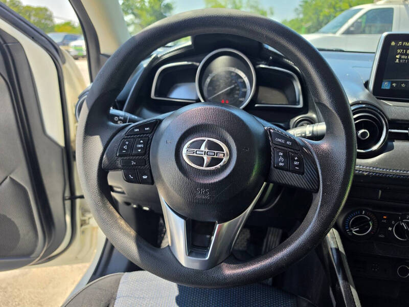 2016 Scion iA