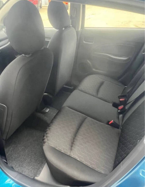 2024 Mitsubishi Mirage ES