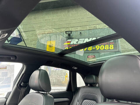 2016 Audi SQ5 3.0T quattro Prestige