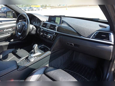 2018 BMW 3 Series 330i