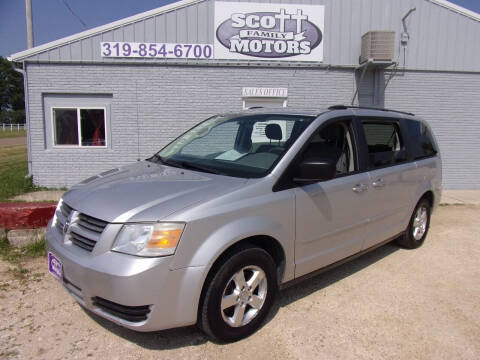 2009 Dodge Grand Caravan for sale at SCOTT FAMILY MOTORS in Springville IA