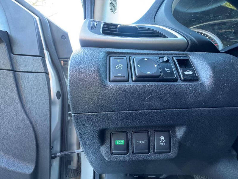 2017 Nissan Sentra SR