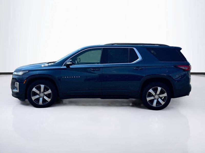 2023 Chevrolet Traverse LT Leather
