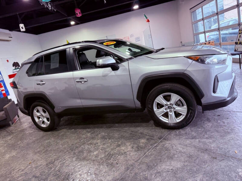 2019 Toyota RAV4 Hybrid LE