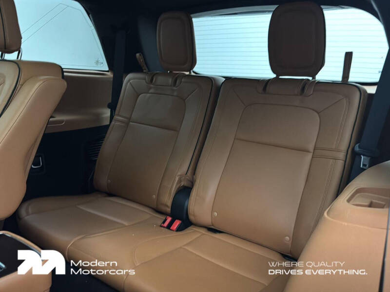 2020 Lincoln Aviator Black Label