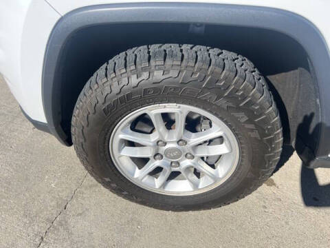 2018 Jeep Grand Cherokee Laredo E