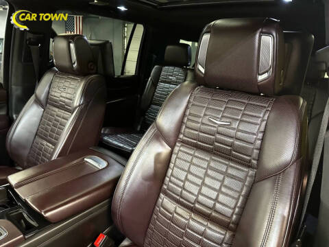 2022 Cadillac Escalade ESV Premium Luxury Platinum