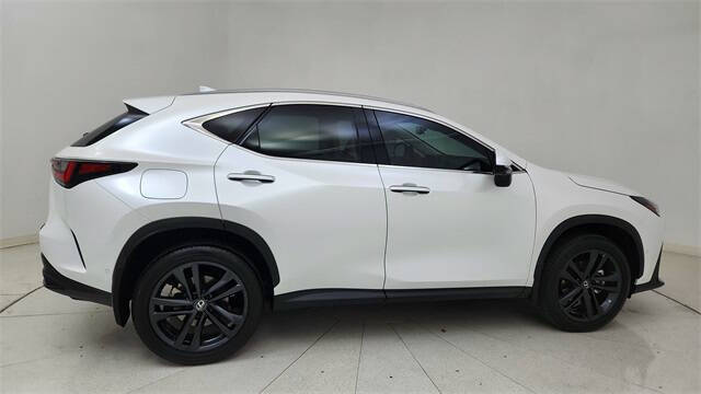 2025 Lexus NX 450h+