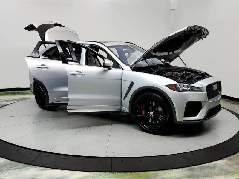 2020 Jaguar F-PACE SVR