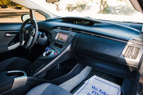 2012 Toyota Prius Three