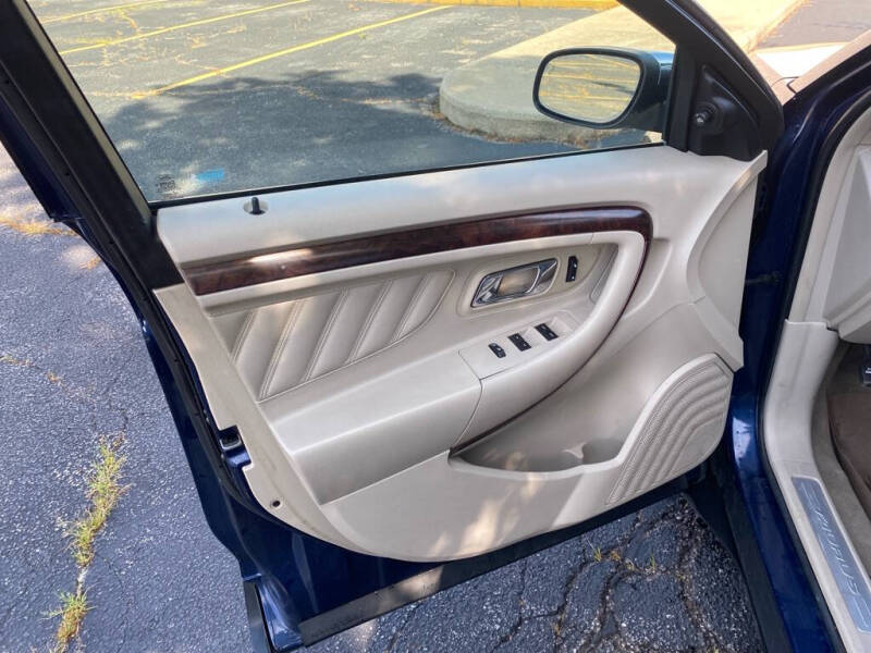 2012 Ford Taurus Limited