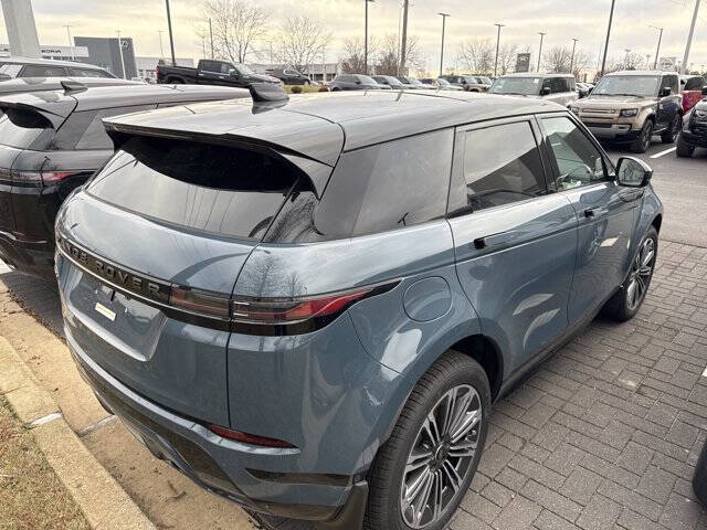 2026 Land Rover Range Rover Evoque P250 Dynamic SE