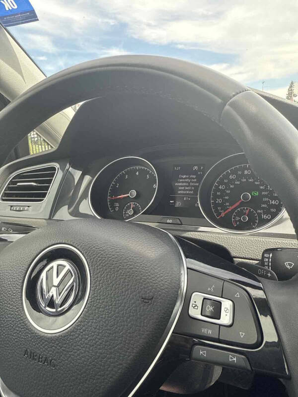 2020 Volkswagen Golf TSI