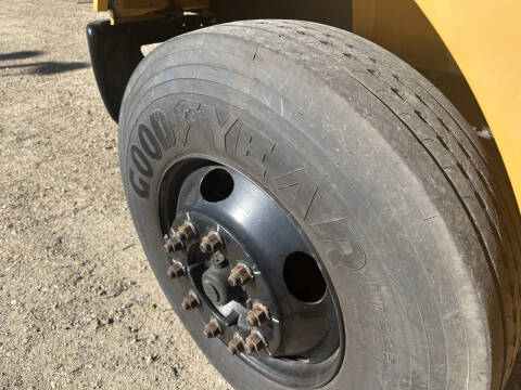 2009 IC Bus CE Series