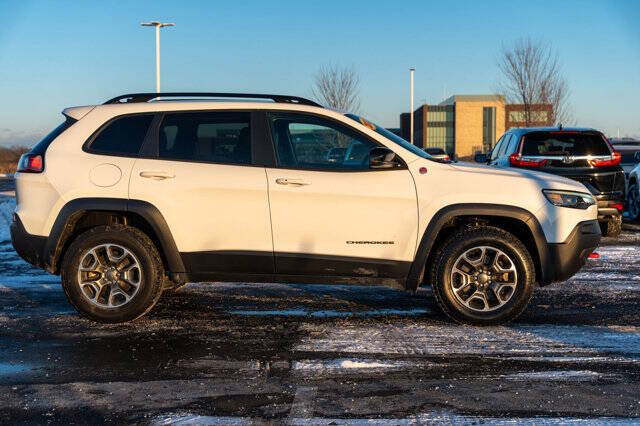 2022 Jeep Cherokee Trailhawk
