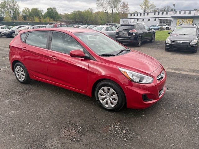 2017 Hyundai Accent SE