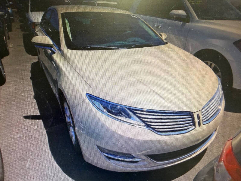 2014 Lincoln MKZ