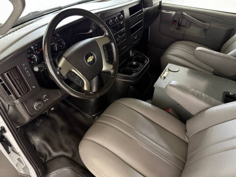 2018 Chevrolet Express 3500