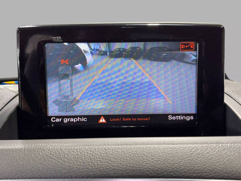 2017 Audi Q3 2.0T quattro Premium Plus