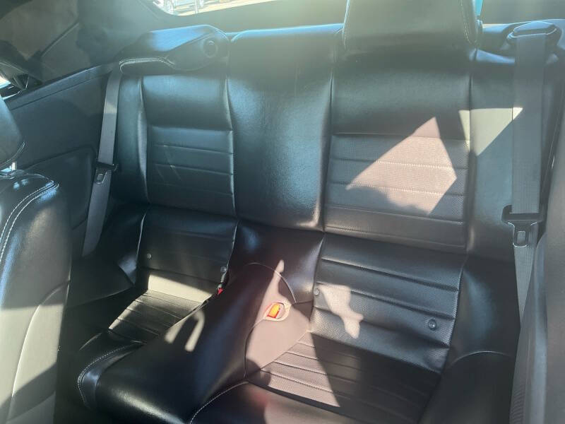 2013 Ford Mustang V6