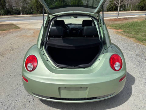 2010 Volkswagen New Beetle