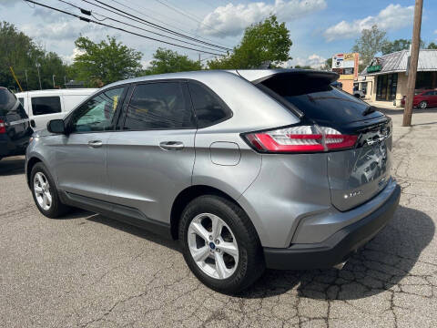 2020 Ford Edge SE