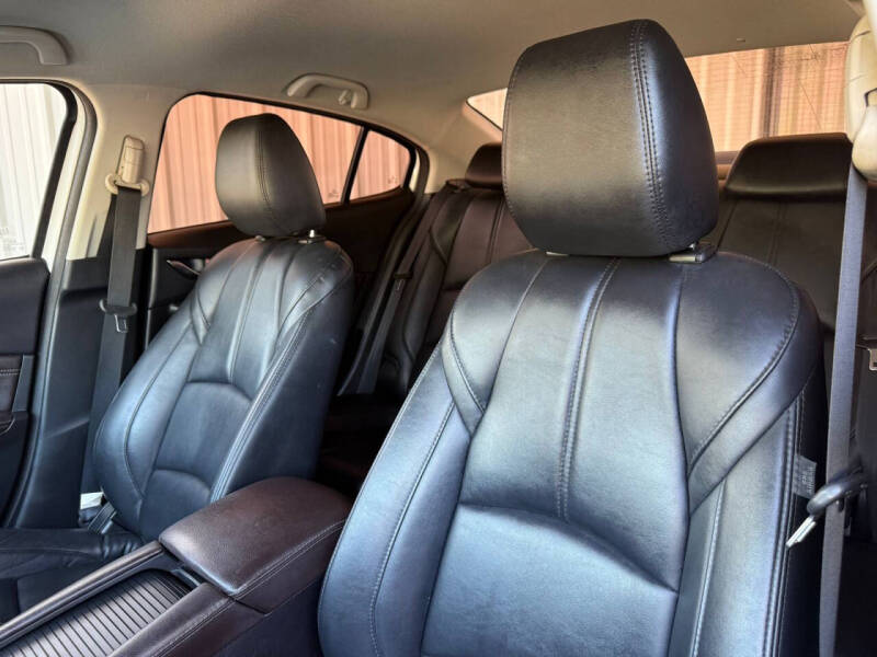 2018 Mazda MAZDA3 Touring