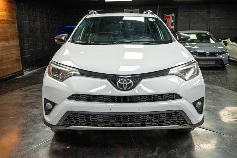 2017 Toyota RAV4 SE