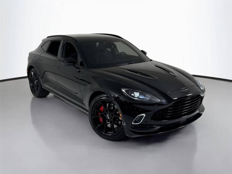 2021 Aston Martin DBX