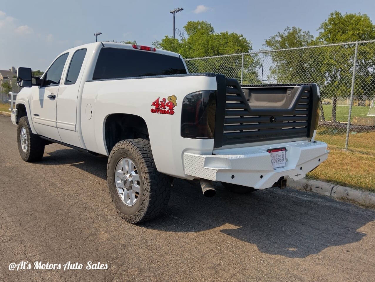 2013 Chevrolet Silverado 2500HD for sale at Al's Motors Auto Sales LLC in San Antonio, TX