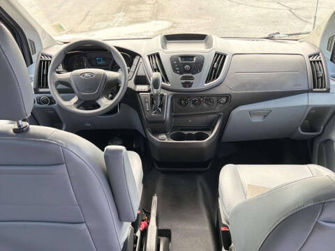 2017 Ford Transit
