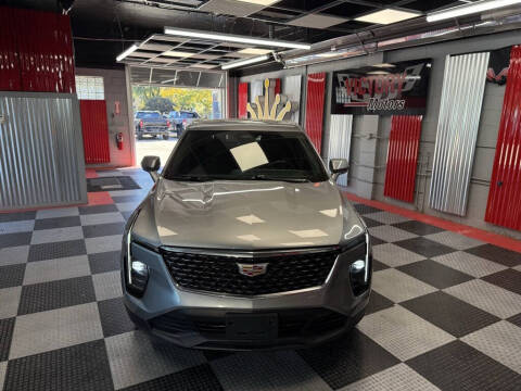 2024 Cadillac XT4 Luxury