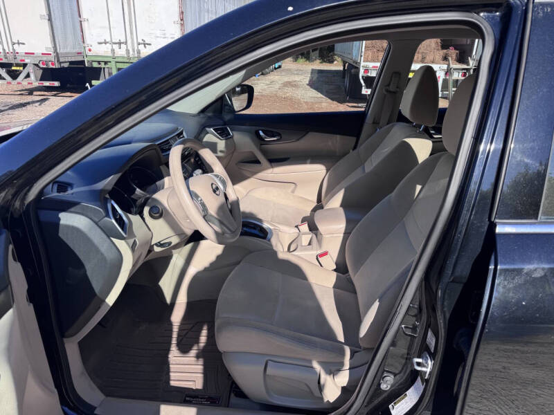 2015 Nissan Rogue S