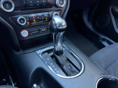 2017 Ford Mustang EcoBoost