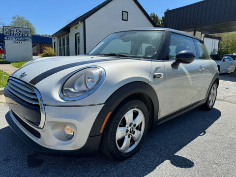 2015 MINI Hardtop 2 Door for sale at Car Online in Roswell GA