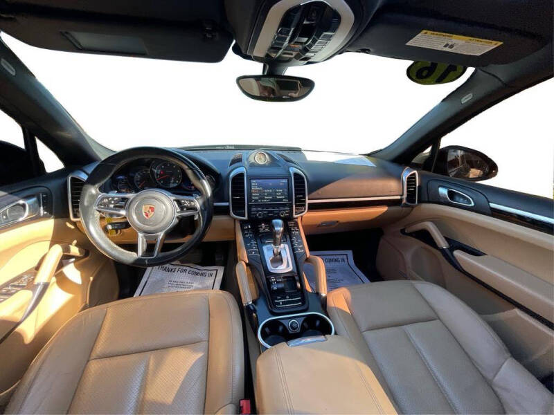 2016 Porsche Cayenne