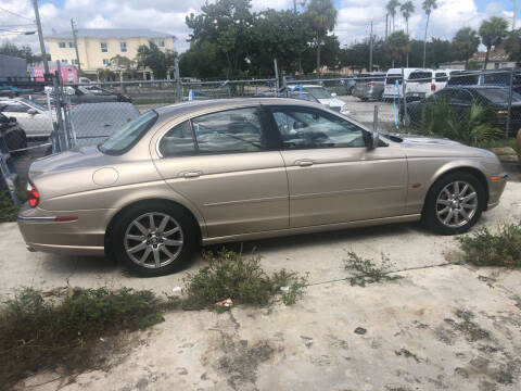 2000 Jaguar S-Type for sale at CARSTRADA in Hollywood FL