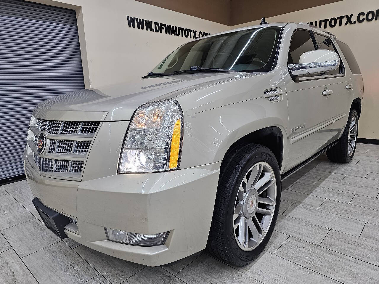 2014 Cadillac Escalade for sale at DFW Auto & Services Inc in Fort Worth, TX