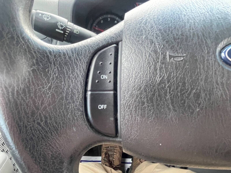 2011 Ford E-Series E-350 SD XLT