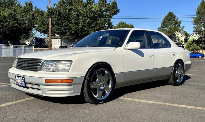 1997 Lexus LS 400