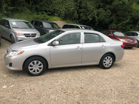 2009 Toyota Corolla for sale at Compact Cars of Pittsburgh in Pittsburgh PA