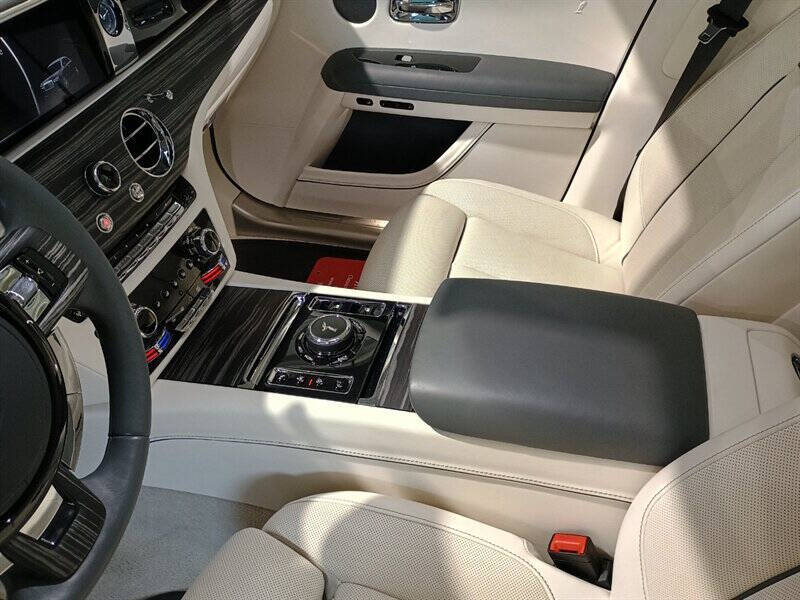 2021 Rolls-Royce Ghost 46
