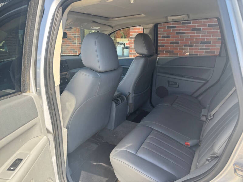 2007 Jeep Grand Cherokee Laredo