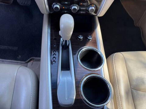 2015 Nissan Pathfinder Platinum