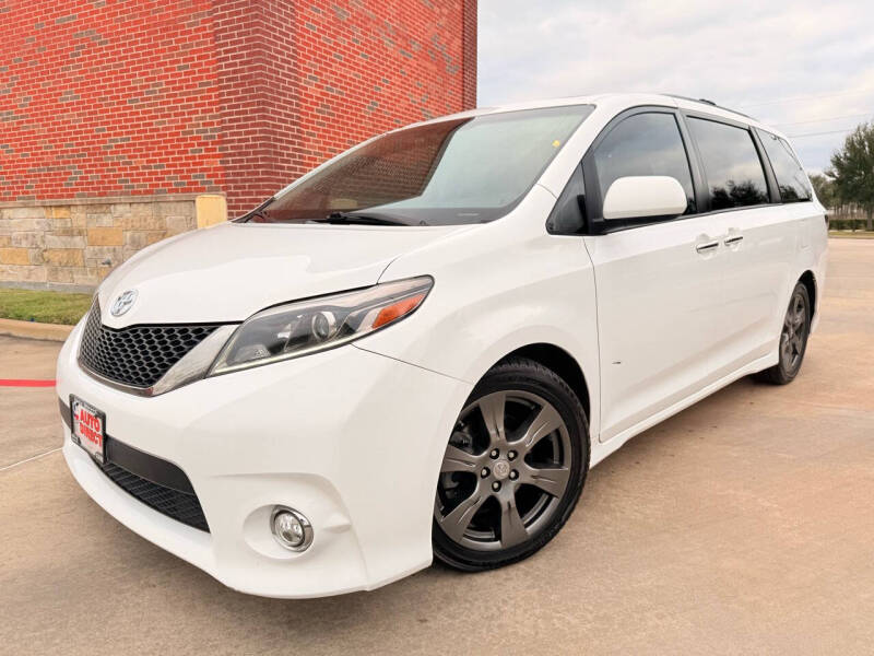 2017 Toyota Sienna for sale at AUTO DIRECT in Houston TX