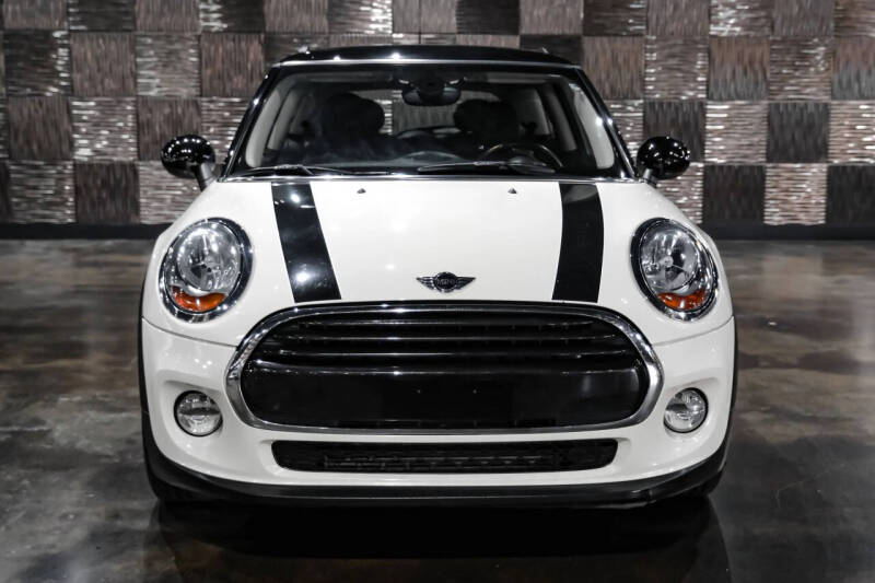 2017 MINI Hardtop 2 Door Cooper