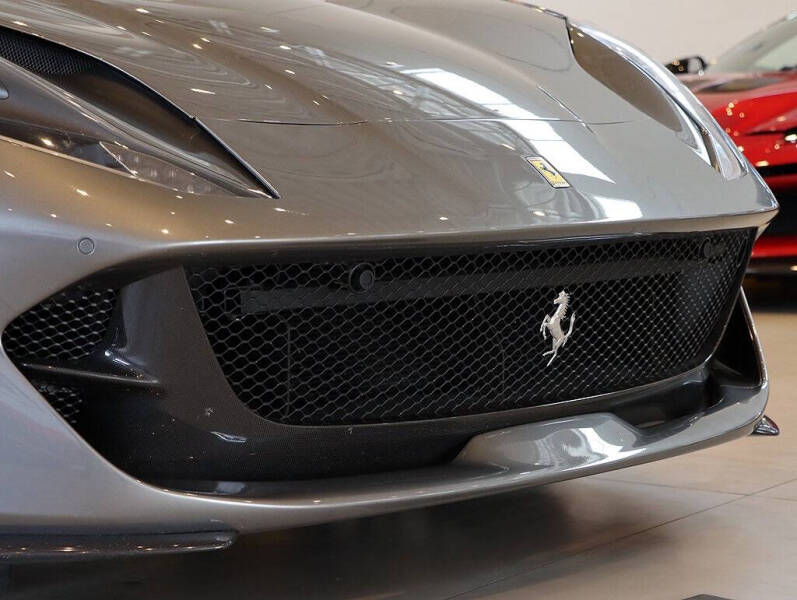 2021 Ferrari 812 GTS