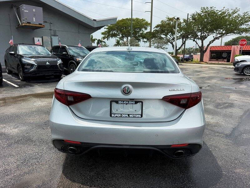 2017 Alfa Romeo Giulia